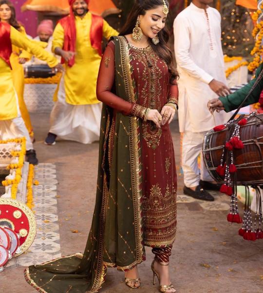 Rose Garden Mist 2325